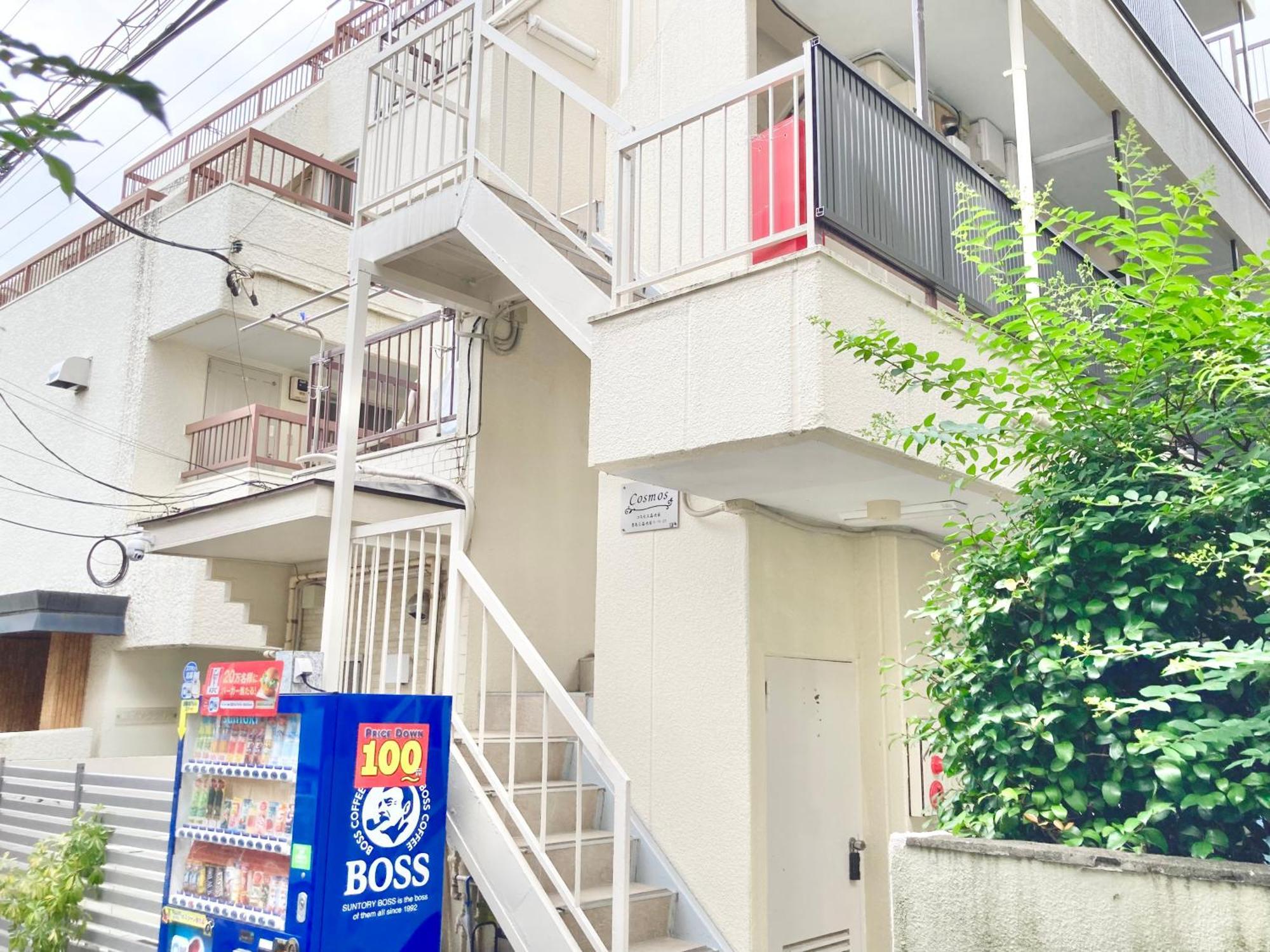 Kosumosu Hotel Tokyo Bagian luar foto